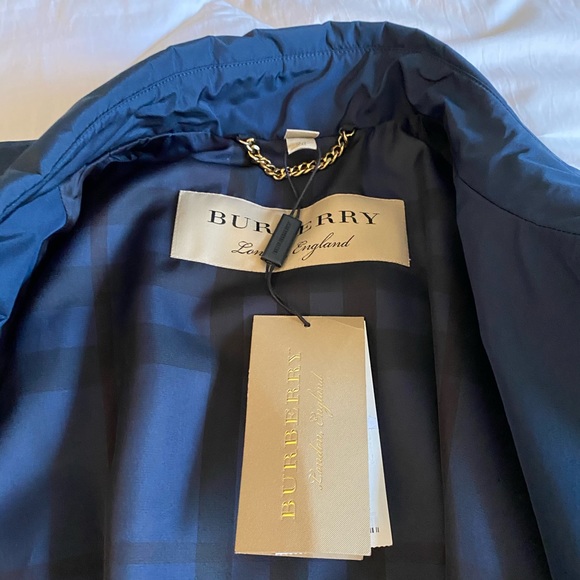 ⚡️Sale! Burberry Renwick Trench Coat - Picture 9 of 16